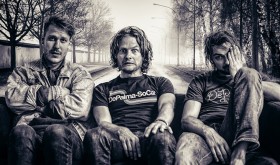 Pašėlę skandinavai TRUCKFIGHTERS grįžta į „Devilstone“